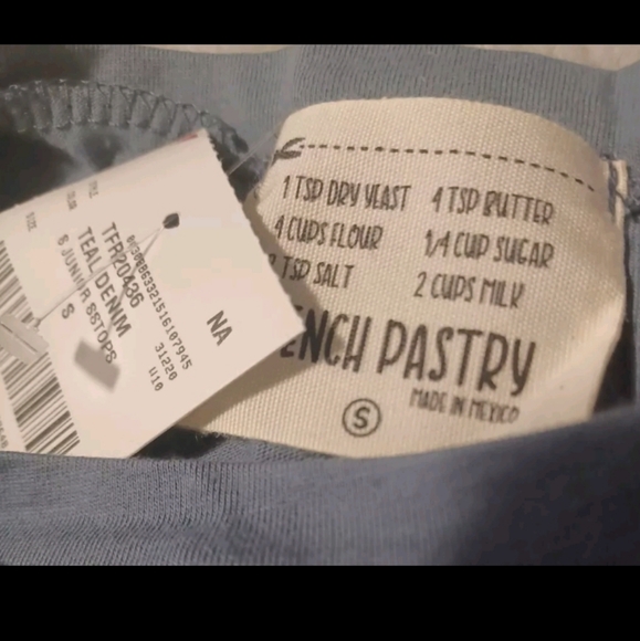 Manhattan NYC 3 T-Shirt New York City Graphic Tee Midtown North 31st Street SM - Picture 5 of 6